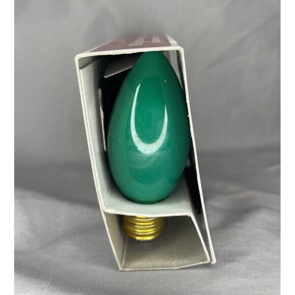 Replacement C9 4 Pack Asstorted Christmas Bulbs GREEN - Picture 3 of 5